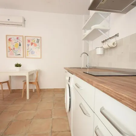 Bita Apartment *